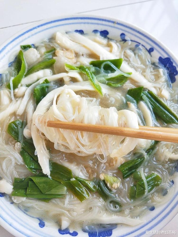 「减肥晚餐」减肥晚餐常吃它，每周吃2次，排出黑臭便，腰肢变细了