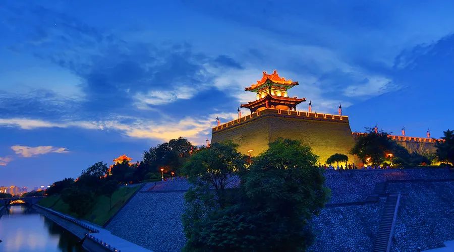 运势|9月事业春风得意，好运寸步不离开，财运走高，有钱有爱的属相