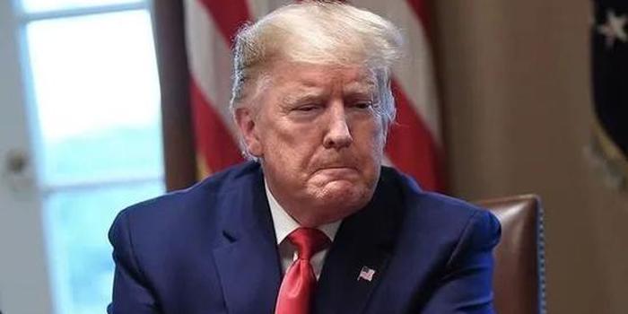 美国■美国确诊118万, 凌晨发生大爆炸, 5.6万人连夜撤离, 是天灾还是人祸?