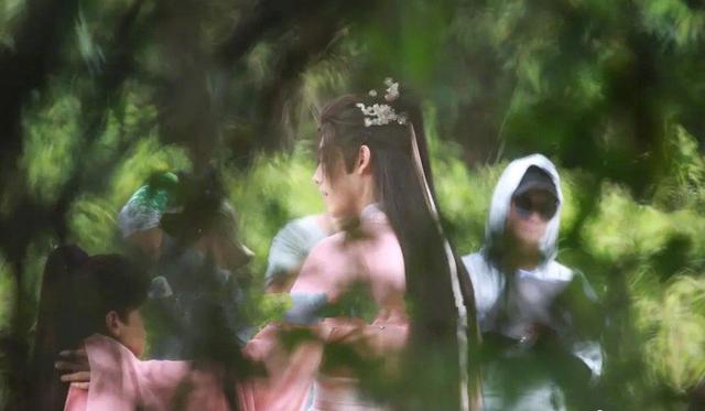 皓衣行|陈飞宇罗云熙太亲密,《皓衣行》甜度升级,比《陈情令》还大胆