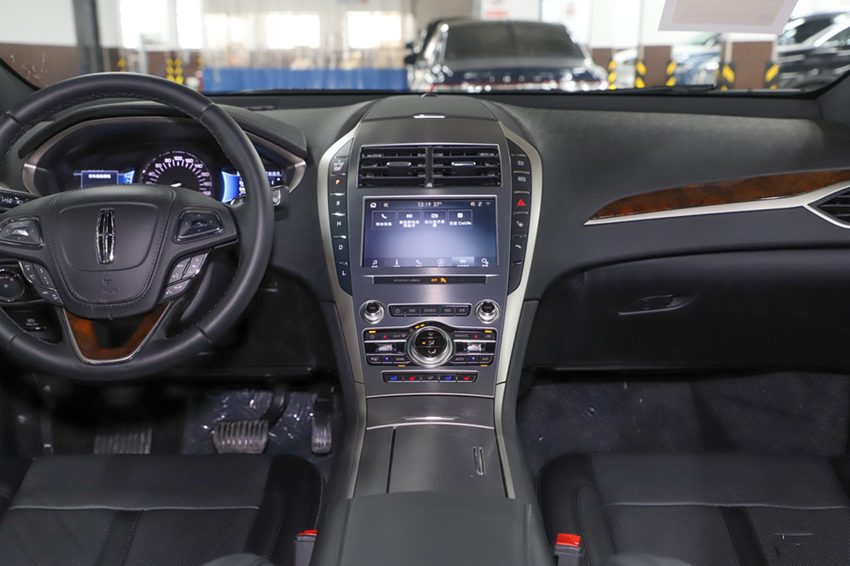 马力▲被冷落的豪车！坚持纯进口故障率0，起步2.0T，无奈跌至21还没人懂