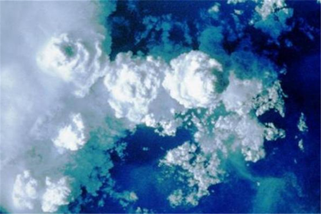 科学家|巴西上空出现异象，天空就像要掉下来！玛雅预言要成真了？