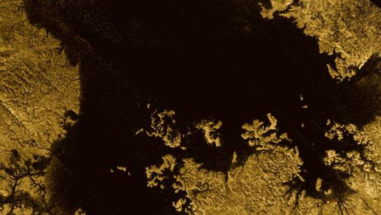 土卫六|太阳系最宜居的星球有异变,土卫六加速逃离土星,速度提高100倍