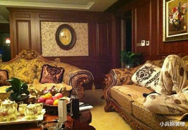 ▲晒晒我的婚房，装修花了120万，光餐桌就4万，冰箱你都没见过！