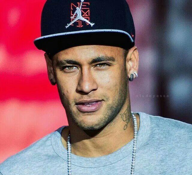 「梅西」全球粉丝多大的十大体育明星！梅西上榜，詹姆斯仅第五，科比落榜