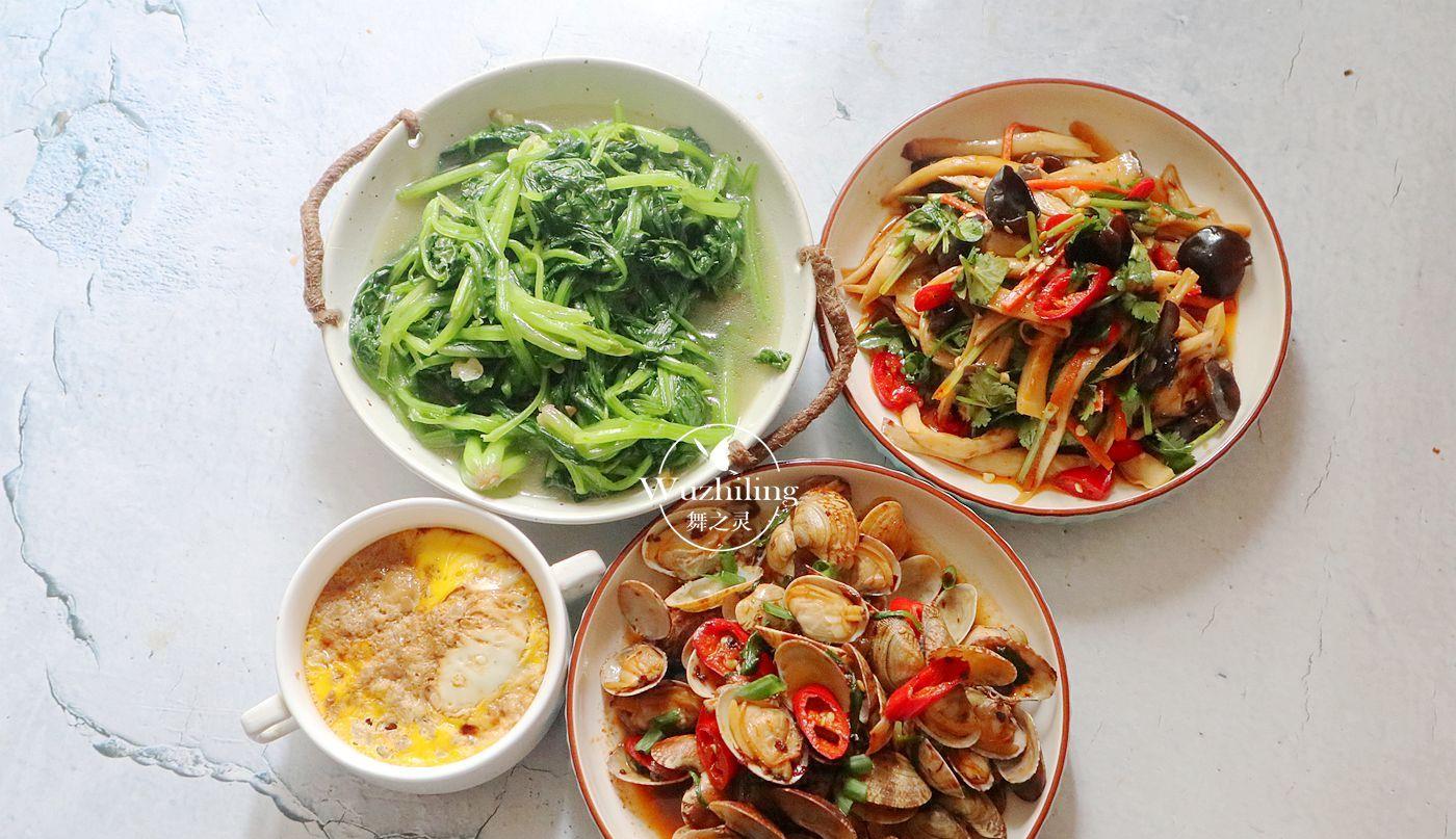 #椒盐#全职妈妈坚持8年做午餐，每餐搭配不重样，孩子壮实，个头高