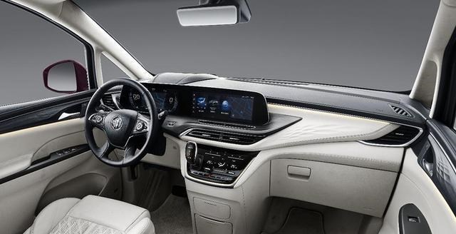 新车@适合家用商务的二胎奶爸车,4/6/7座都有,车内豪华不输埃尔法