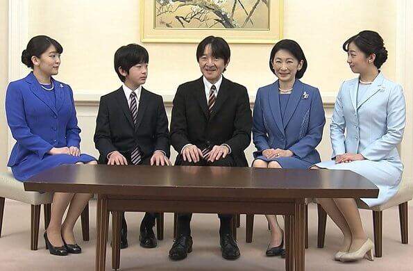 日本14歲悠仁小王子新年首亮相！變得帥氣不再呆萌，就是個子小-圖6