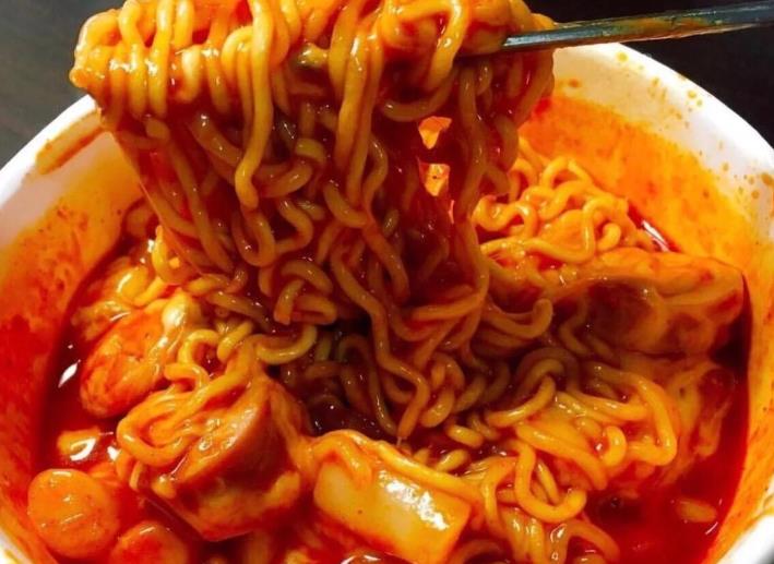 #馒头#长肉最“厉害”的4种主食，图4是很多人的“晚餐”