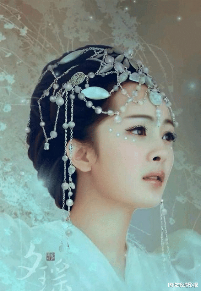 「杨幂」赵薇、杨幂到张子枫,历次四小花旦中,只有一位没有代表作,全靠颜值上位