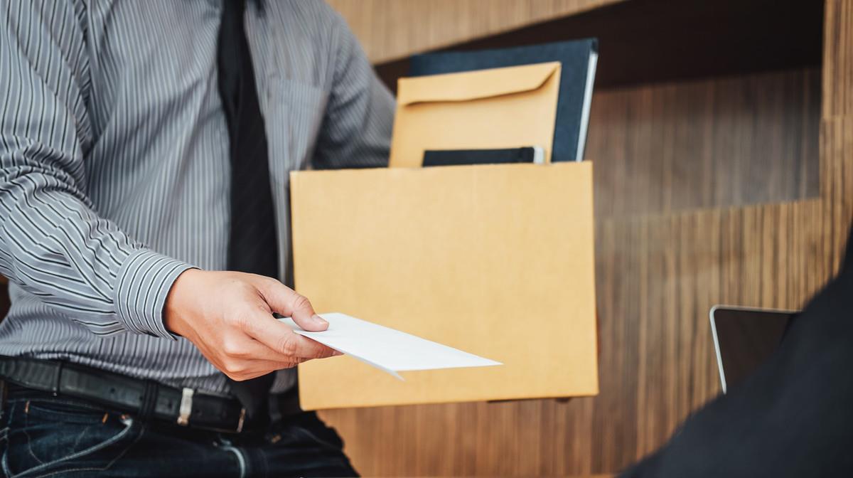 []有的人一声不吭辞职了，天天说辞职的人却还没走？老职场点破真相