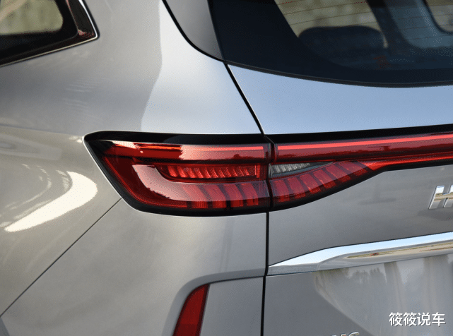 宝马5系|真不愧是SUV界扛把子！8月再登榜首宝座，31天甩27528台，9.8W起