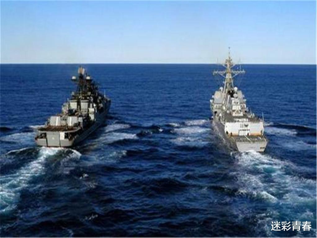 [美国]30年的耻辱再现，美舰高调穿越海峡，大国半步不让发出警告
