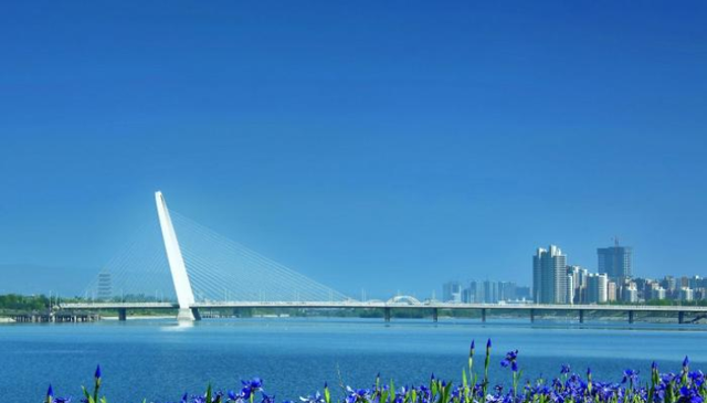 |我国“最不值得同情”2个城市,一个“扶不上墙”,一个只靠旅游