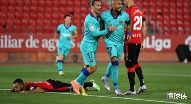 『巴塞罗那』不错,塞蒂恩确实有两把刷子!两个战术创新点激活巴萨传控阵地战