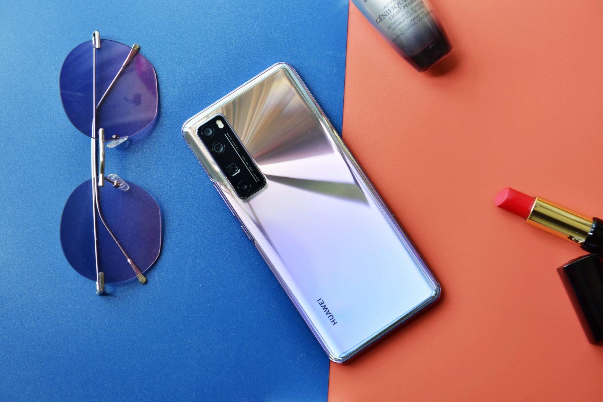 vivo|相差599元，为何很多人宁愿选vivoX50pro，也不选华为nova7pro？