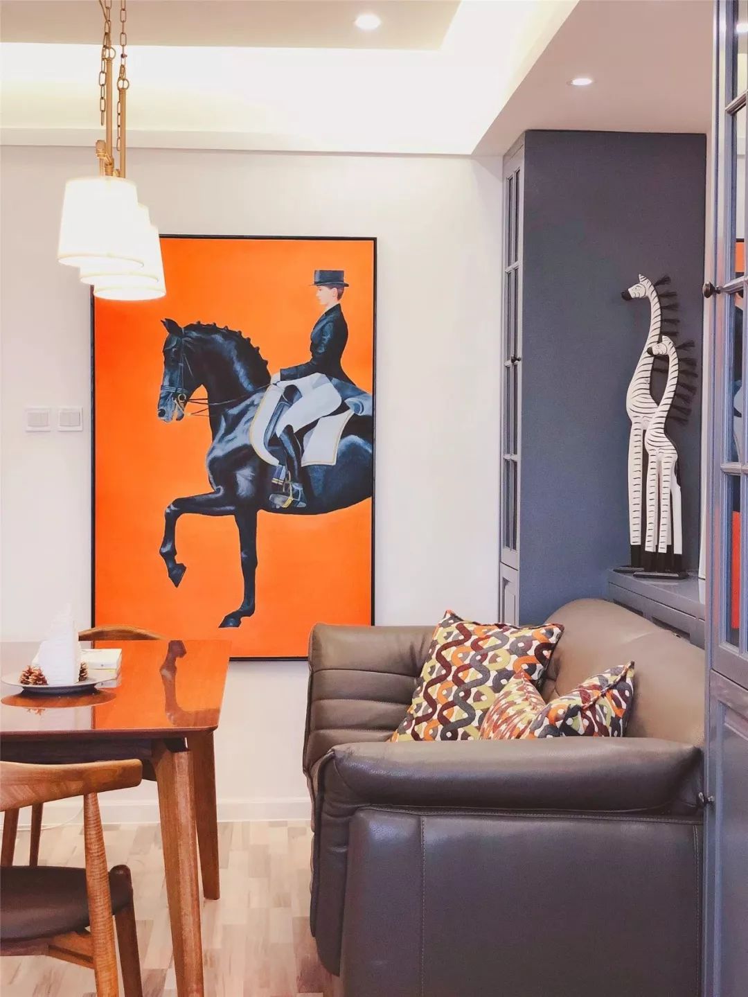 |40㎡一字型单身公寓，小户型反而更温馨舒适！看完只有羡慕的份