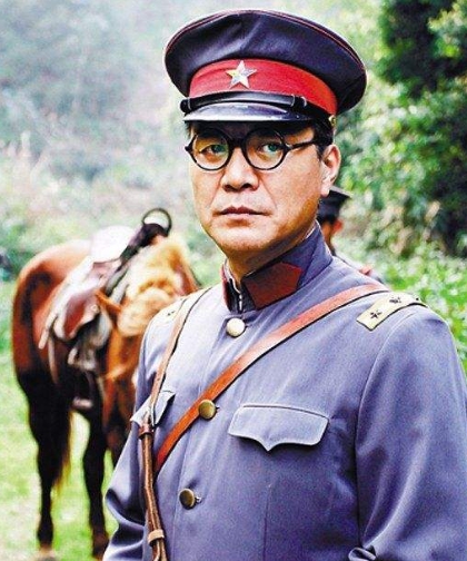 |开国十大元帅！刘帅的排名为何仅次于林总，排名第四？