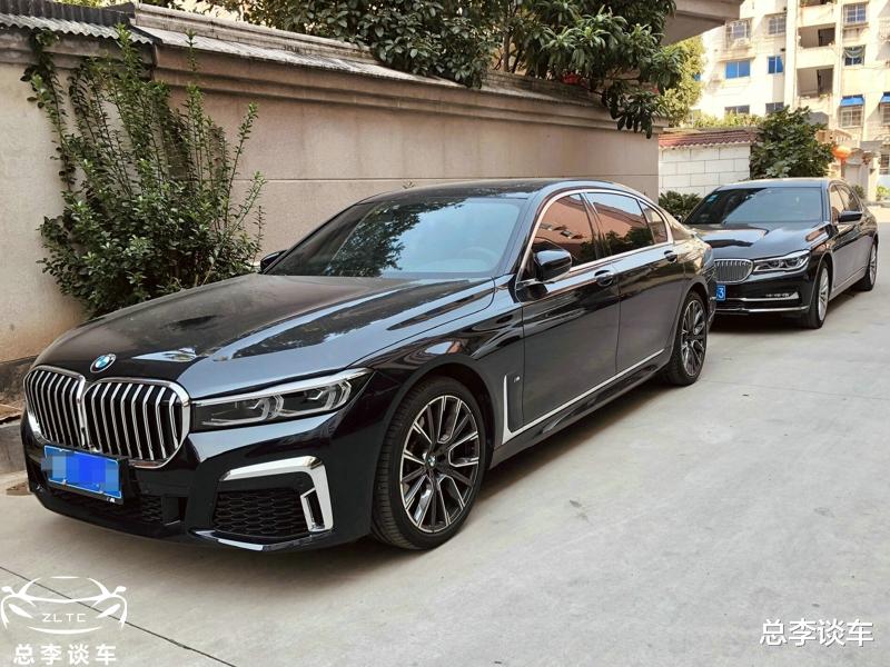 路虎极光|很多人说大鼻孔的宝马丑，当两辆7系停一起，错觉马上来了