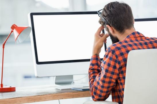 熬夜|4种\耗阳\行为,劝诫男性要克制,或能护住阳气,别太放纵自己