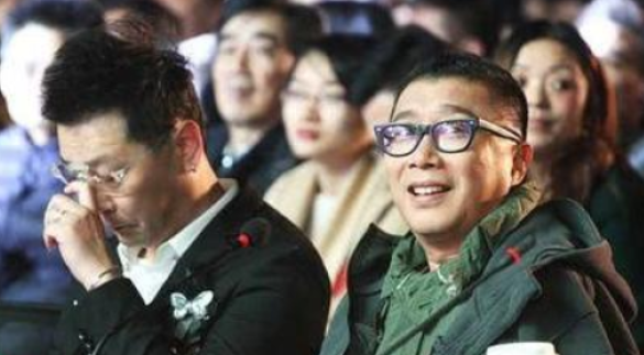 刘德华：从前用一首歌赚2亿, 成名后瞧不起刘德华, 现今被打脸