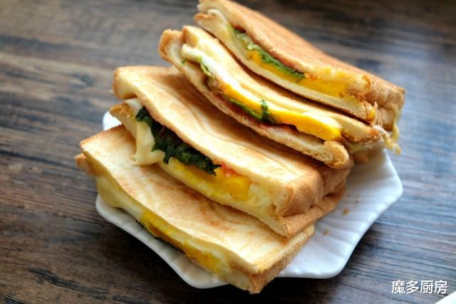 鸡蛋:家有两个娃,每天按时做早餐,花钱不多营养可口,早餐吃好心情好