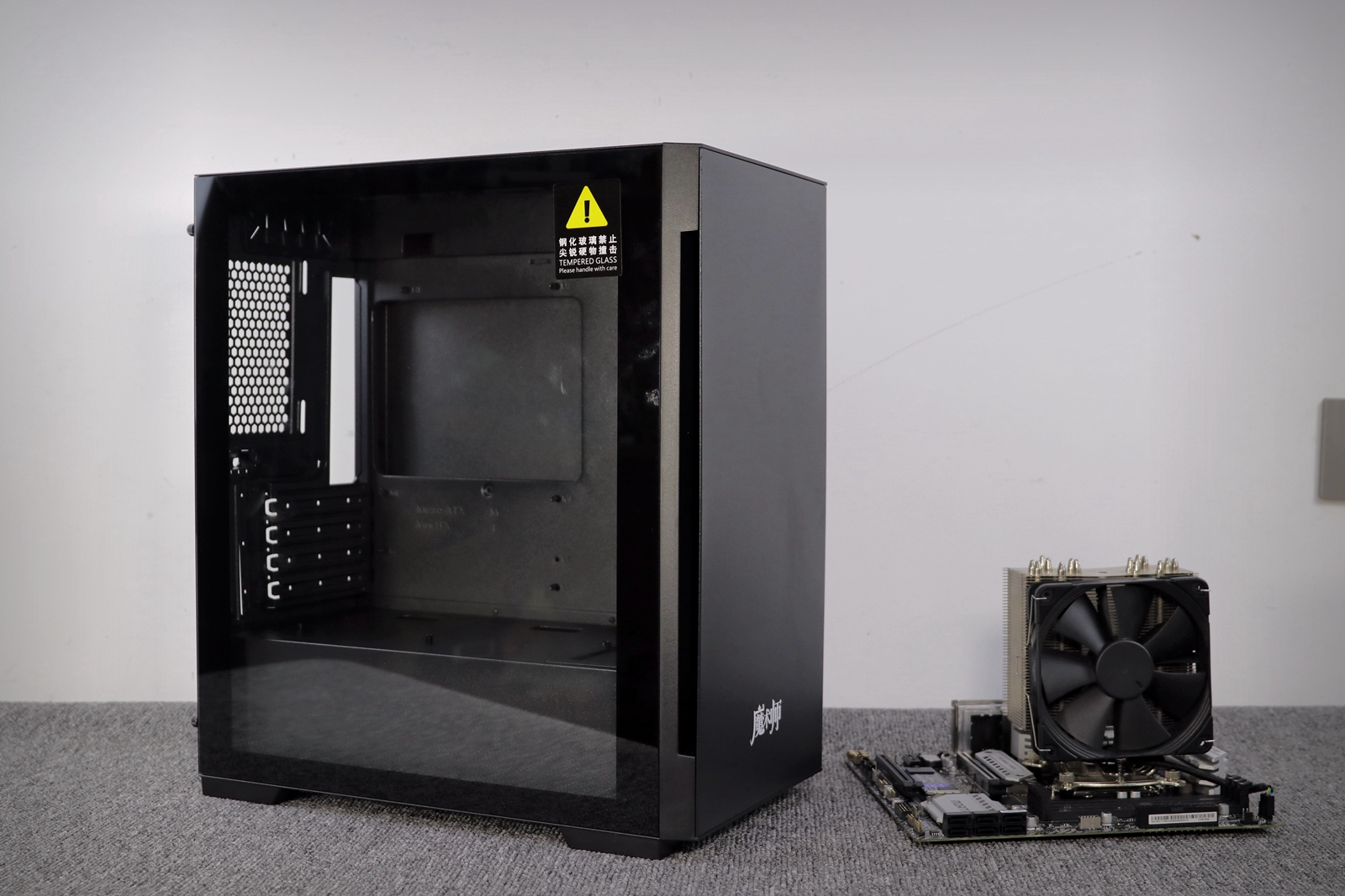 主板|打造适度RGB中端高性能主机，金河田魔术师SUPER装机分享