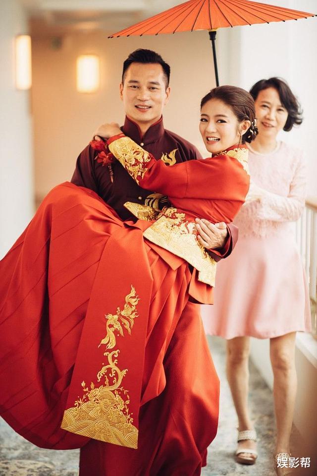 安以轩|被大S横刀夺爱，遭戚薇半路截胡，今安以轩的“报复”手段太解恨