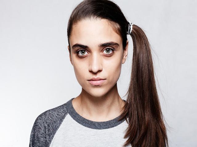 肝癌|肝内有癌细胞？皮肤先知，皮肤出现“2黑2痣1痒”，肝癌已登门