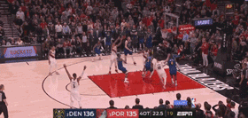 #学霸#曾经只有1米57的NBA球星！不仅拿到了3年1亿合同，还撩到学霸老婆