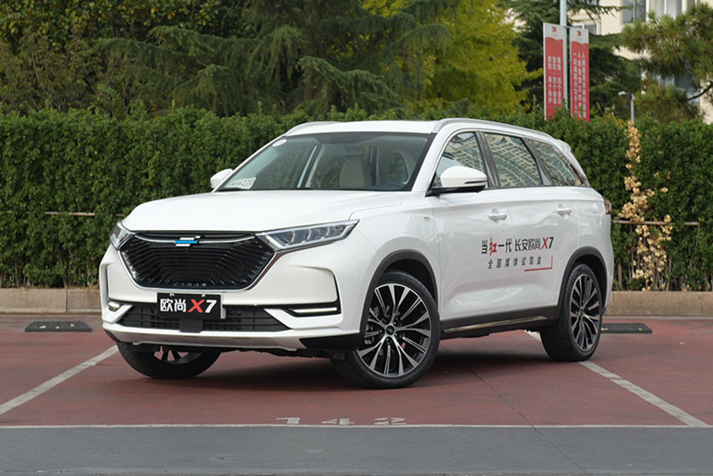 SUV|上市即是黑马,这4款SUV堪称汽车市场的搅局者!