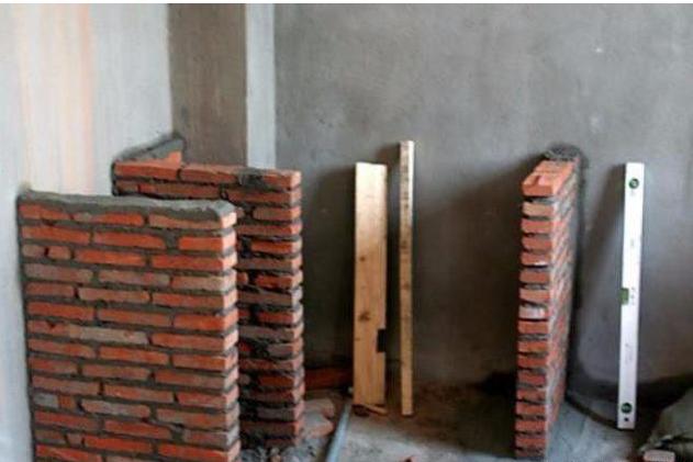 @为省钱老公执意花2000块砖砌橱柜，效果出来后差点哭了！