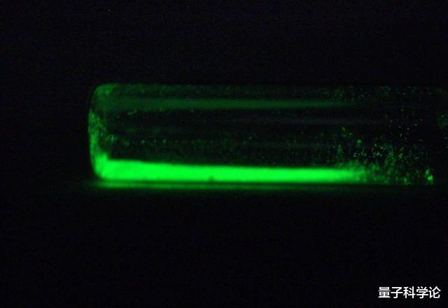 【裂变】如果吃一小勺核废料会怎样？