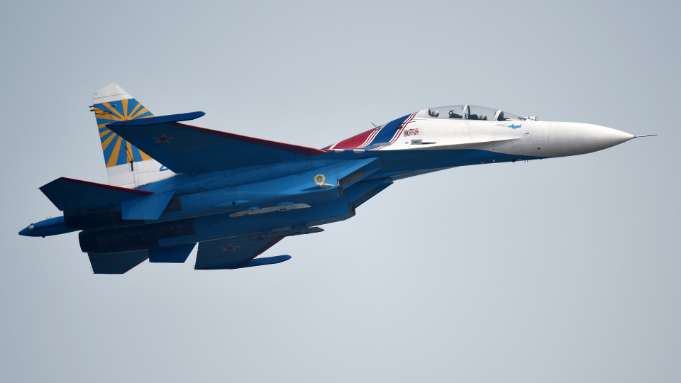 中国战机：为何中国战机在世界市场上不太受欢迎？