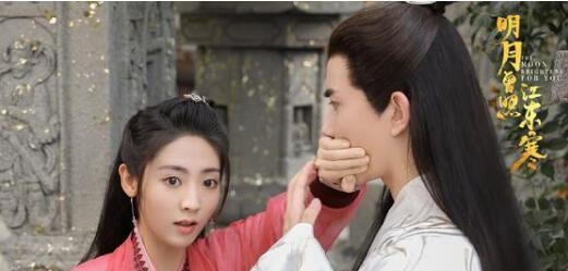 甜了青梅配竹马|十月播出的4部新剧,第二部超甜,哪部是你在追的?