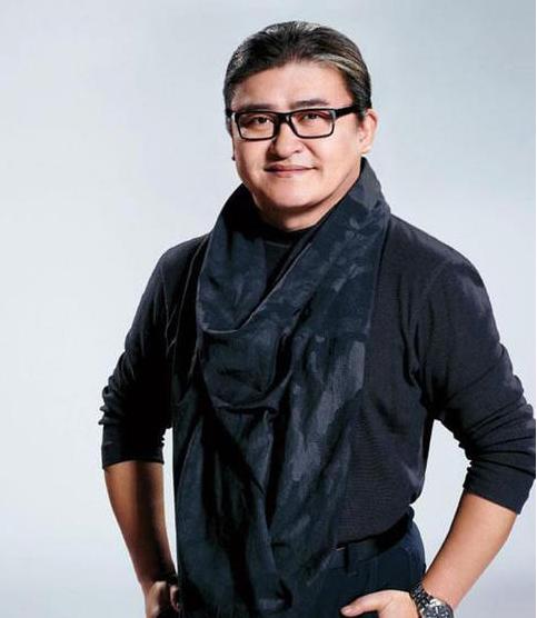 刘欢|58岁刘欢疑似“病危”，隐瞒了我们12年之久终于“原形毕露”