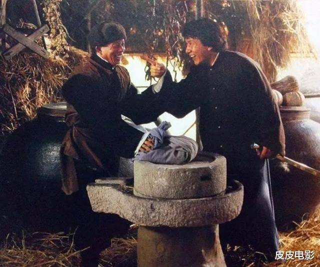 [洪金宝]洪金宝真是大哥级别！31年前一部电影，就把9名顶级打星招致麾下