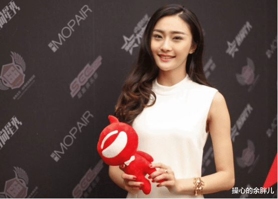 「陈冰」她瞒着老公参加中国好声音, 出名后火速离婚, 如今成这样