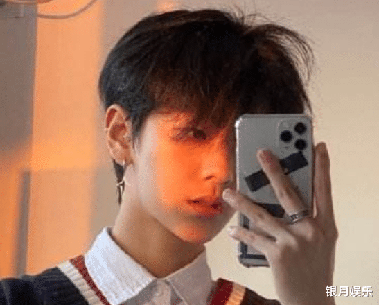 『刘雨昕』《创造营》刘梦比刘雨昕更中性,网友评论两极分化