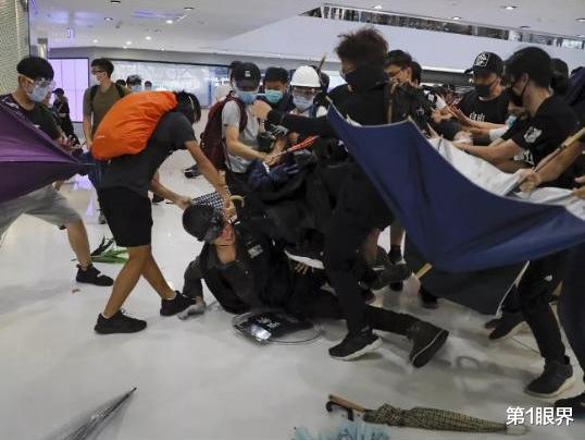 第1眼界|香港第三波疫情爆发：这次，乱港分子终于“得逞了”