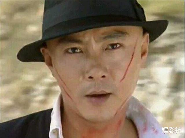 「方谬神探」张卫健演《方谬神探》是因为报恩 老板刘德华亏钱输在了小聪明