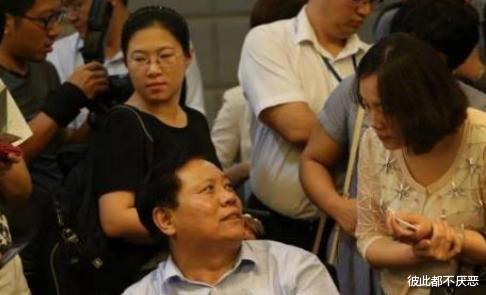 科技股|河北高中生，用一个皮包公司和一项莫须有的技术，骗了铁娘子董明珠26亿！