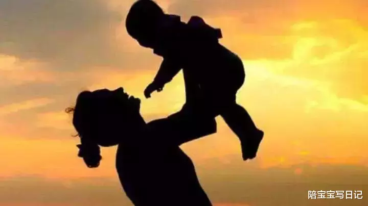 |在得知儿子高考688分第2天，母亲跳河轻生，网友评论：母爱太伟大