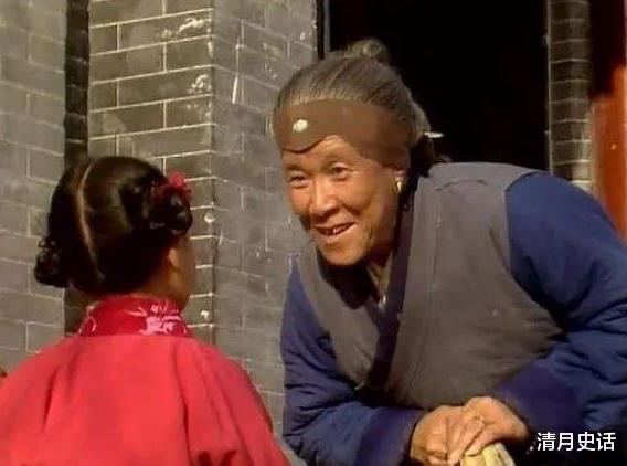 「古人智慧」俗语“雨打棺,十年酸;雨洒坟,出贵人”,啥意思?古人生活经验