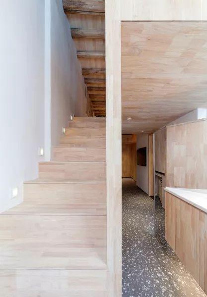 《暖暖的新家》改造18㎡骑楼老房，不相信这里只有18㎡！