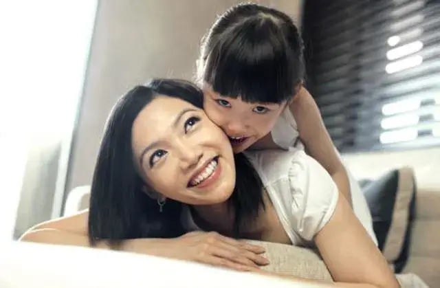 |日本小孩究竟有多“早熟”？对比中日初中生照片，还是自家小孩好