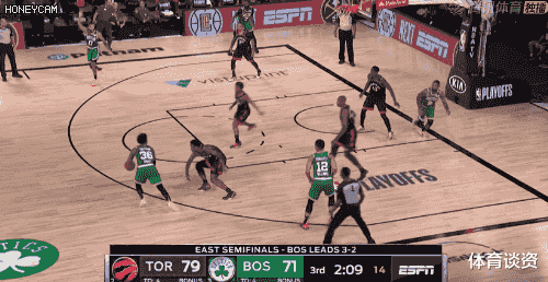 沃克|11中2！双探花想念欧文，1.41亿队友仅5分太坑，双加时输球无奈抢七