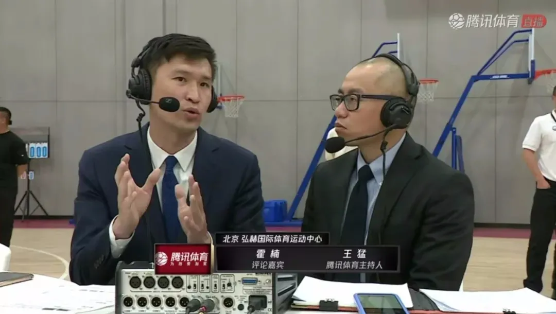 『余嘉豪』首场比赛开打了！余嘉豪狂轰17+11！这一点像极姚明