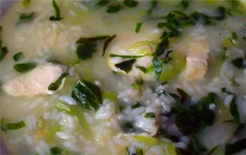 【朱元璋】朱元璋饿晕在街边,大娘送碗热汤相救,衣锦还乡后是怎么报恩的?