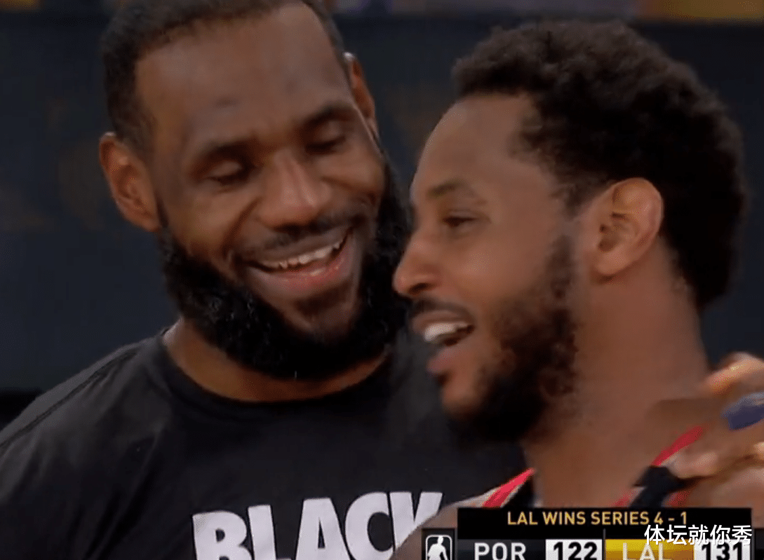 湖人队|最后3.4秒,湖人不打了,詹姆斯与安东尼紧紧相拥,看着都心酸啊